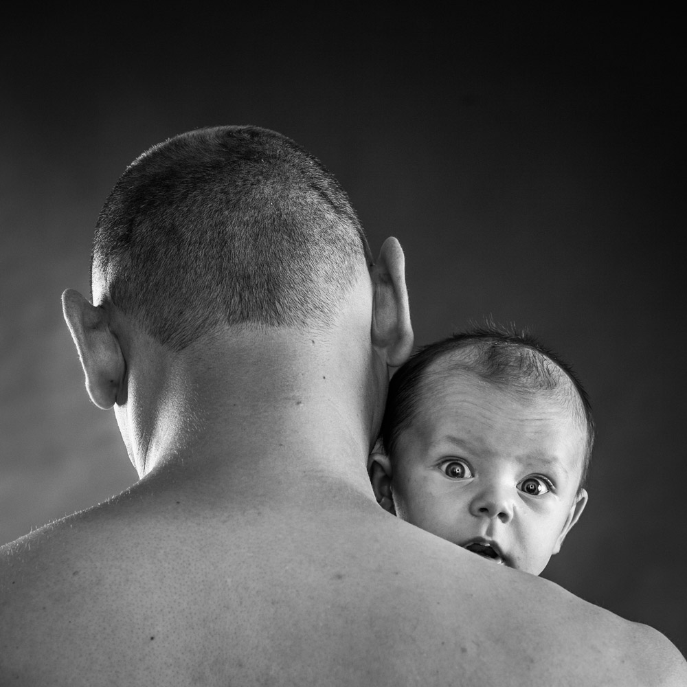 photo portrait papa enfant bébé famille studio