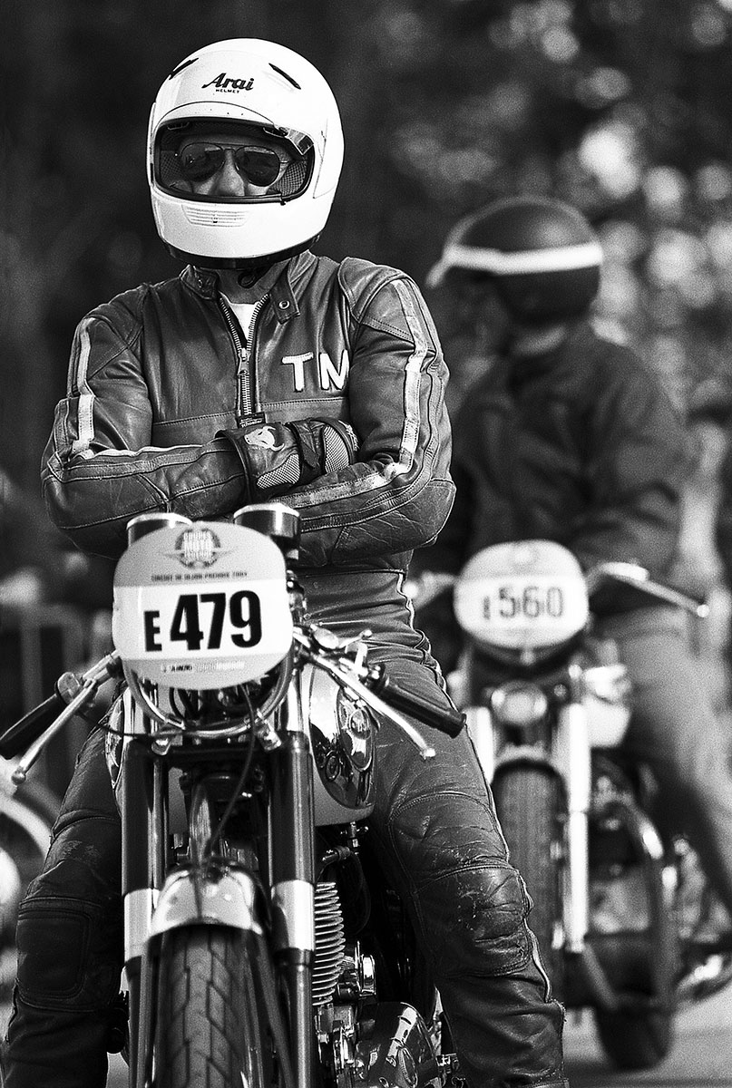 reportage photo coupes motos légendes circuit motos Dijon Prenois