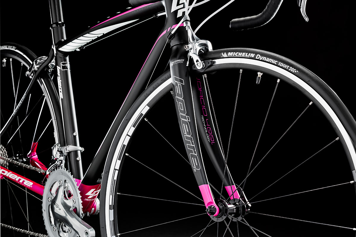 photo catalogue produit vélo studio marque cycles Lapierre
