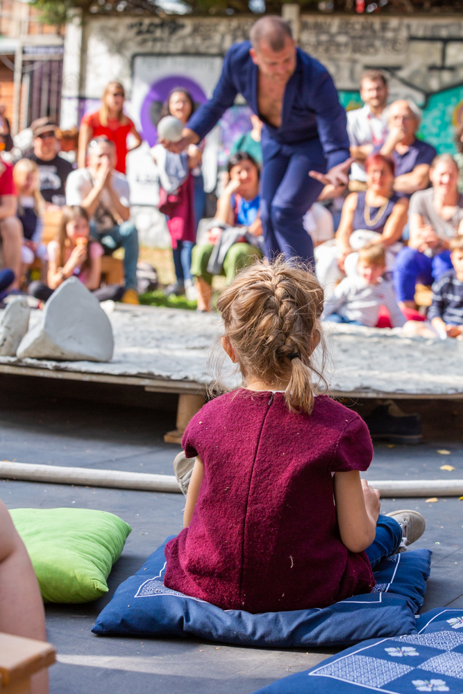 festival Court Toujours nest Thionville Theatre