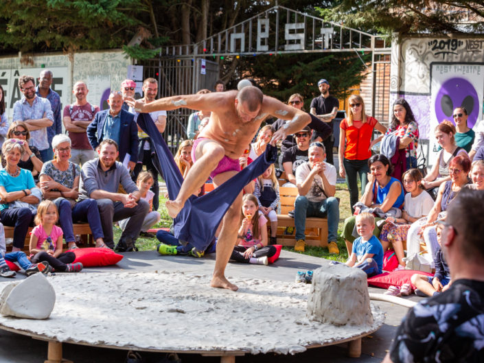 festival Court Toujours nest Thionville Theatre